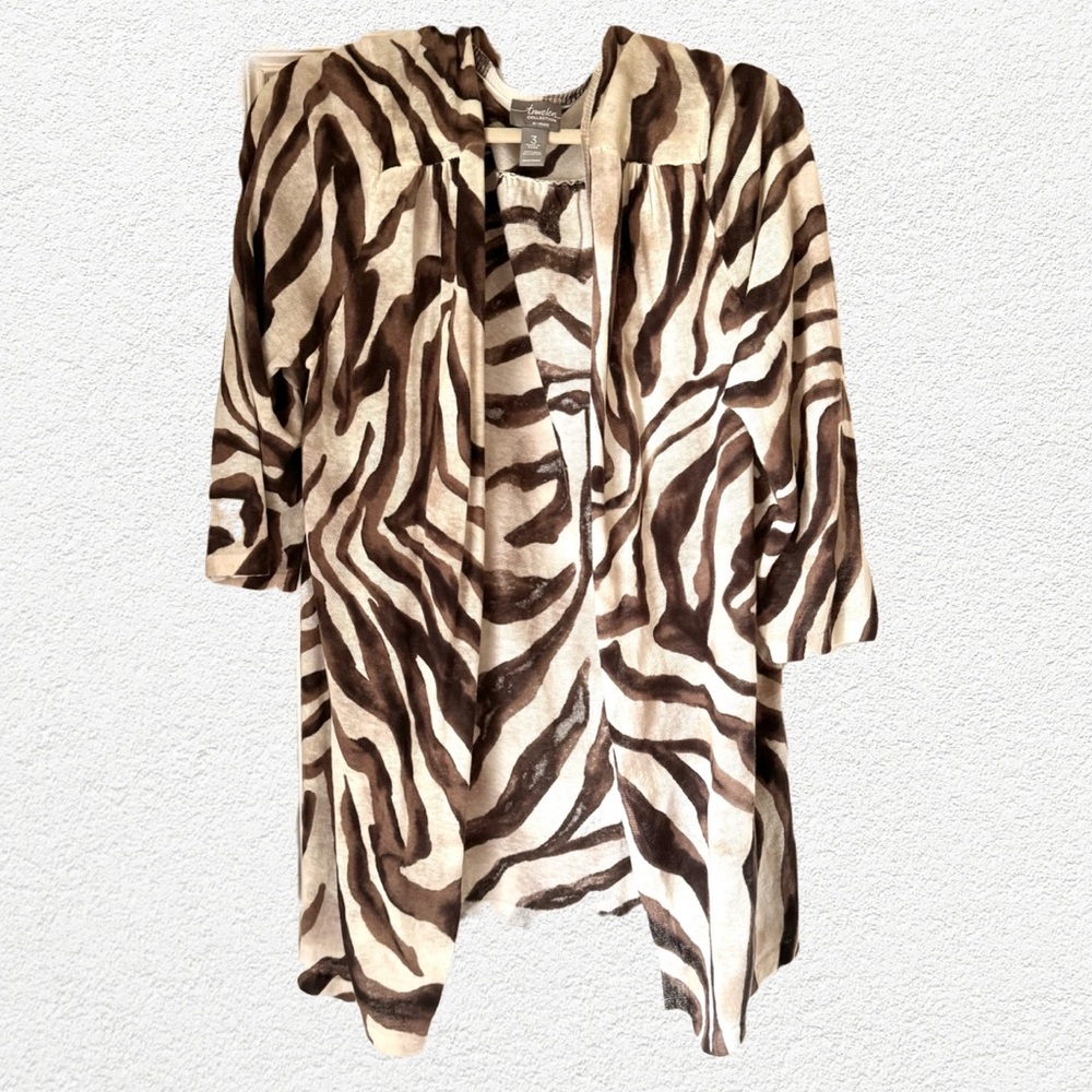 Chicos Travelers Tiger print topper